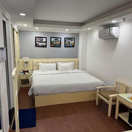 A25 Hotel - 251 Hai Ba Trung Hcm Хошимин Экстерьер фото