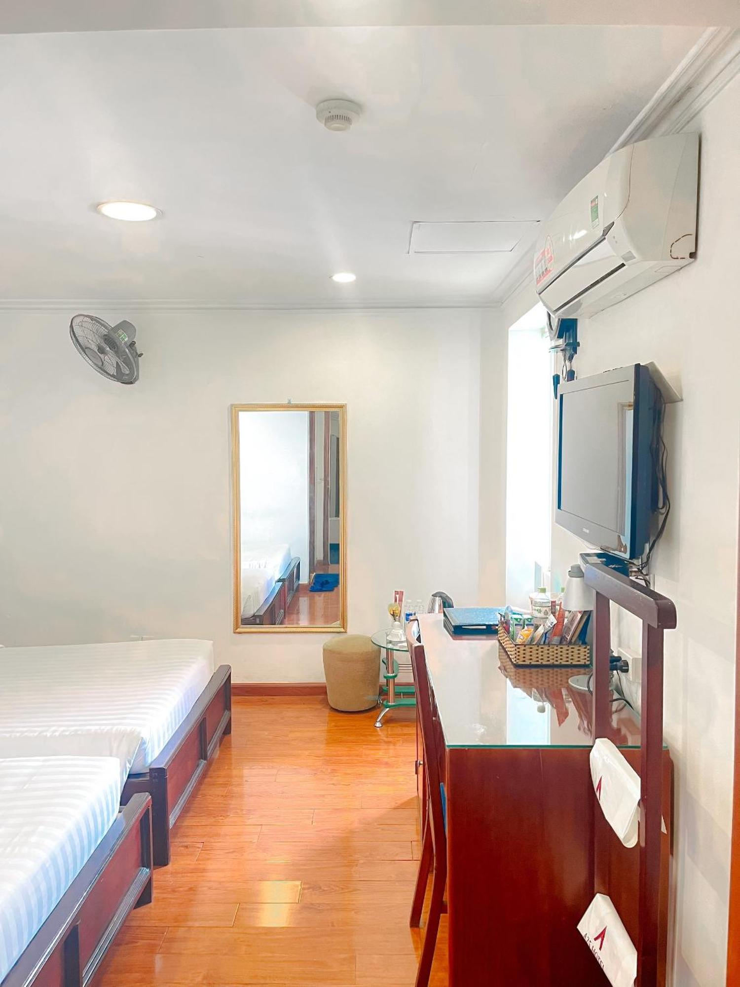 A25 Hotel - 251 Hai Ba Trung Hcm Хошимин Экстерьер фото
