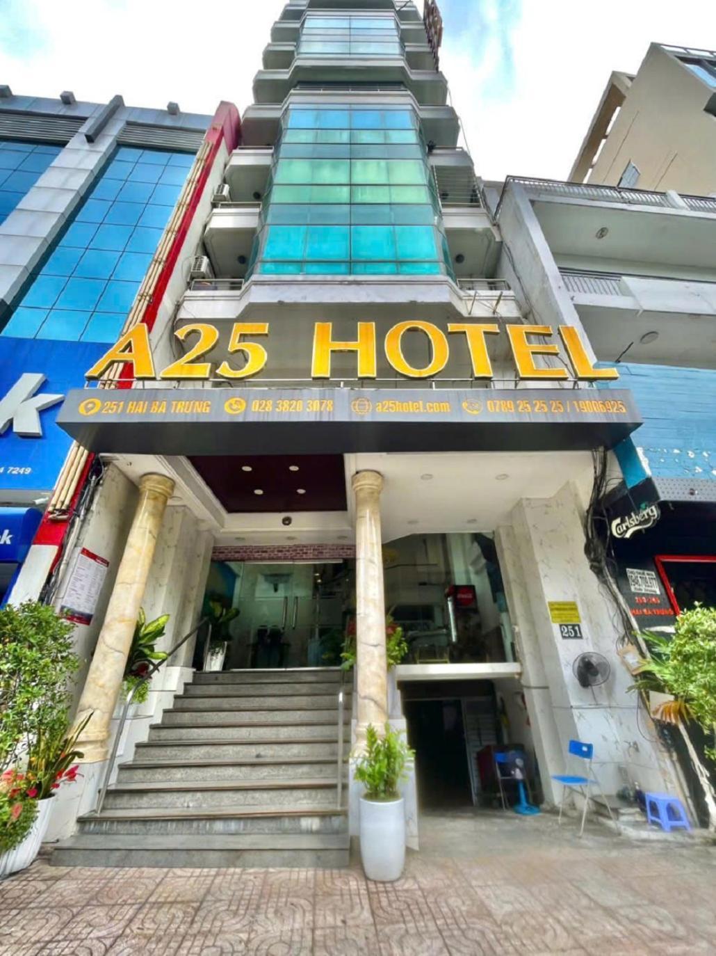 A25 Hotel - 251 Hai Ba Trung Hcm Хошимин Экстерьер фото