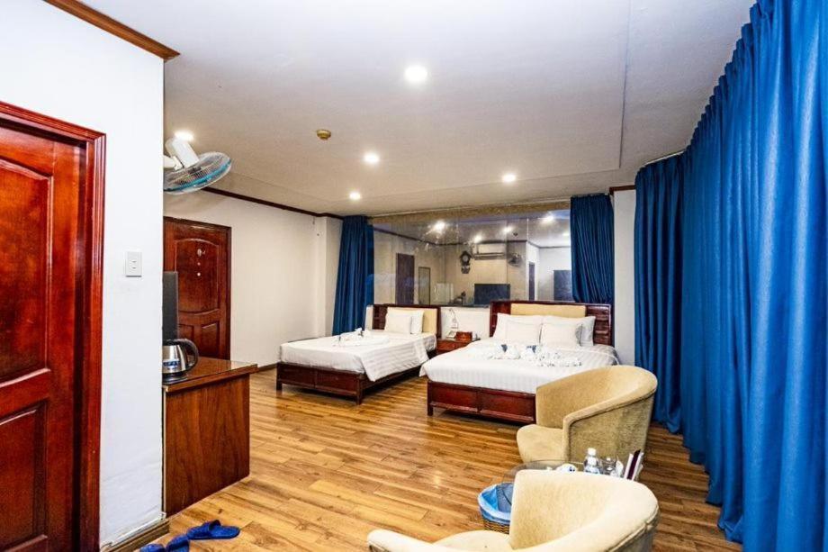 A25 Hotel - 251 Hai Ba Trung Hcm Хошимин Экстерьер фото